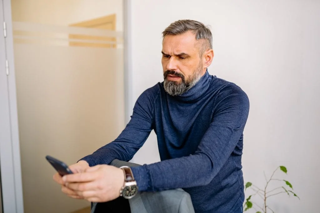 Homme perturbé
