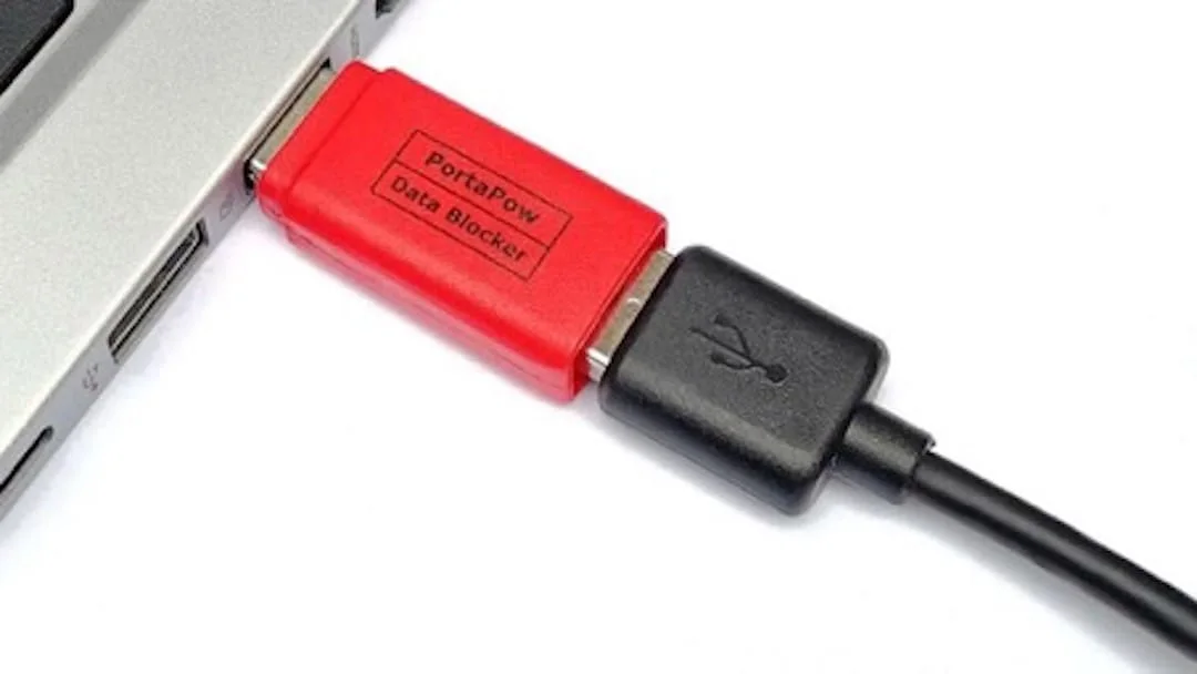 Condom USB