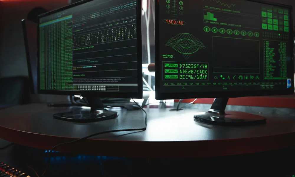 The cybersecurity of nomadic remote work